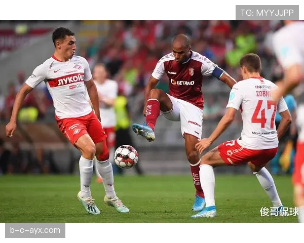 博洛尼亚本赛季进攻数据表现稳健,射门效率与关键传球持续提升