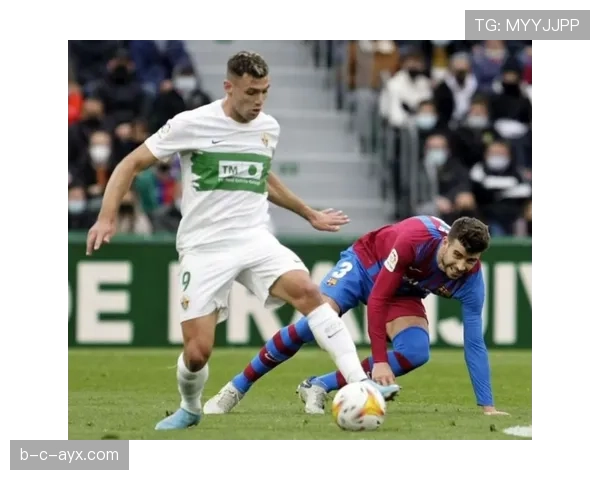 门将换人规则详解:换人时必须遵守的程序和判罚标准 门将换人规则详解:换人时必须遵守的程序和判罚标准